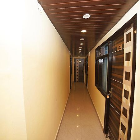 Oyo Flagship 8594 Golden Nest Hotel Nainital Buitenkant foto