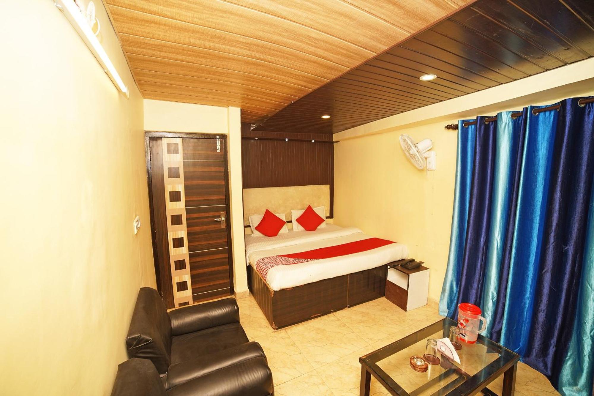 Oyo Flagship 8594 Golden Nest Hotel Nainital Buitenkant foto
