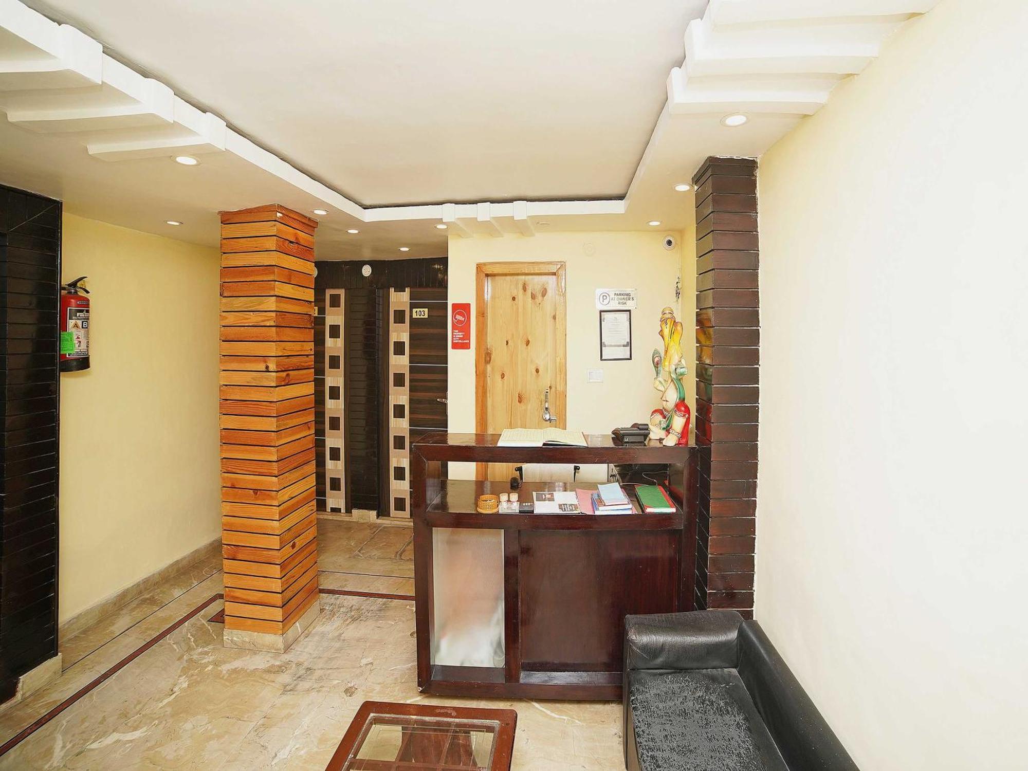Oyo Flagship 8594 Golden Nest Hotel Nainital Buitenkant foto