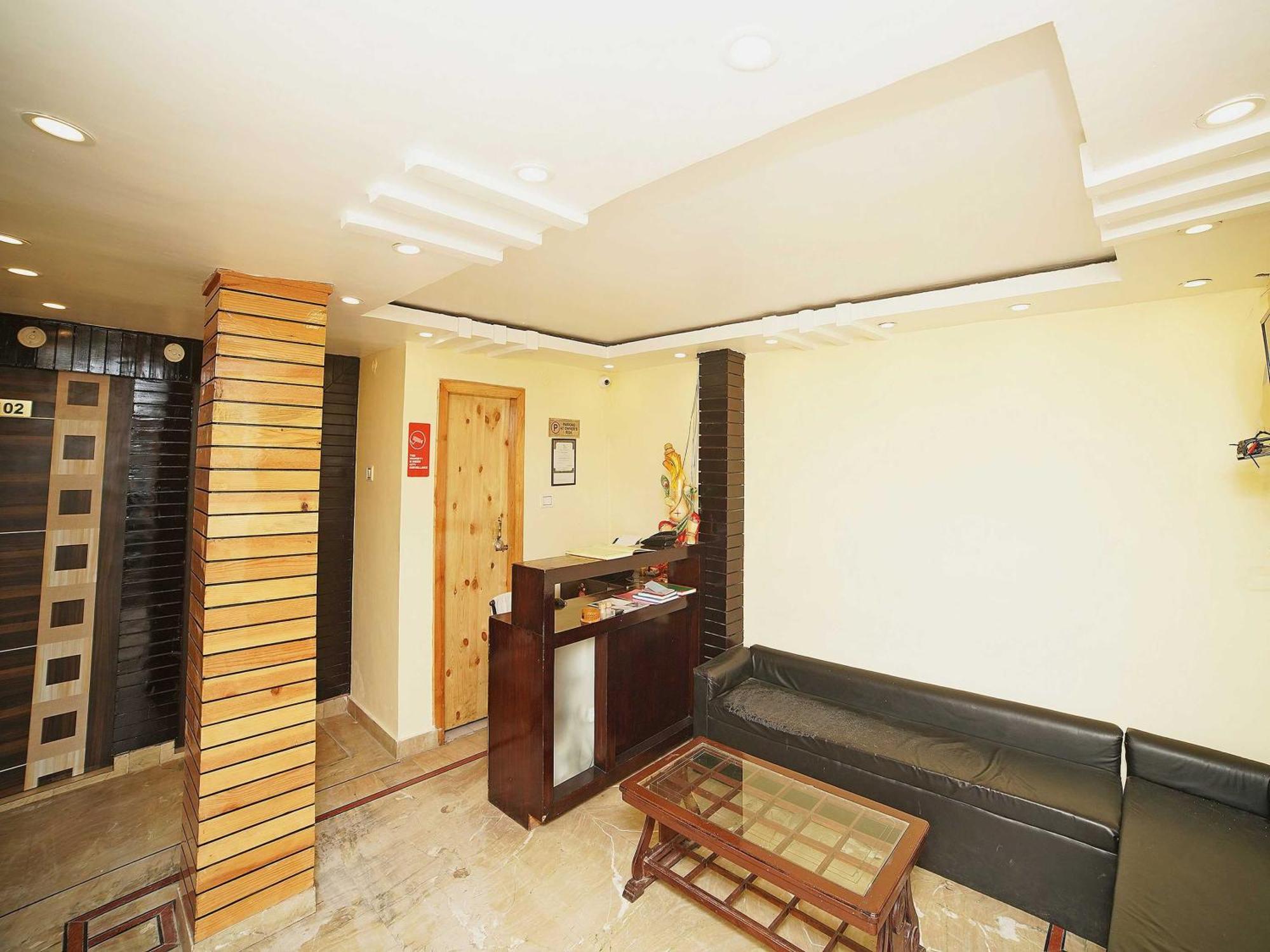 Oyo Flagship 8594 Golden Nest Hotel Nainital Buitenkant foto