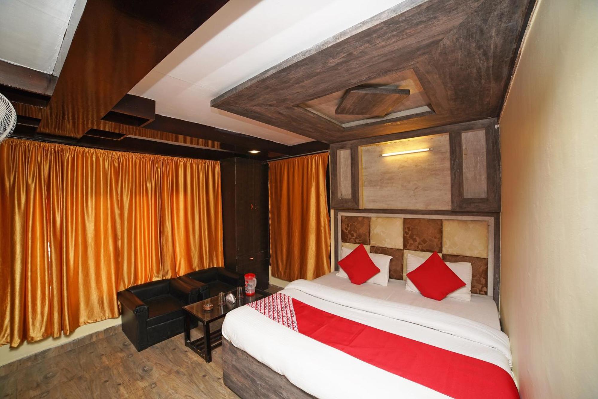 Oyo Flagship 8594 Golden Nest Hotel Nainital Buitenkant foto