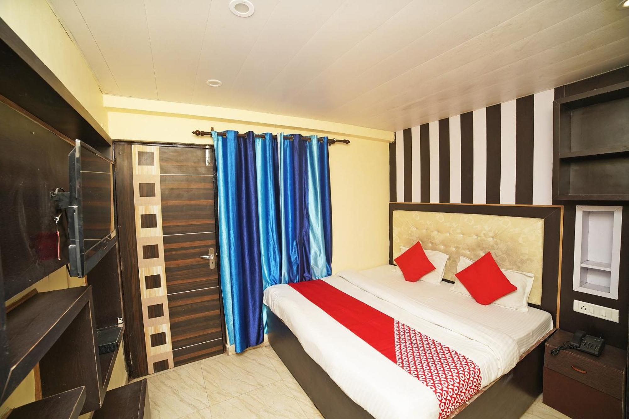 Oyo Flagship 8594 Golden Nest Hotel Nainital Buitenkant foto